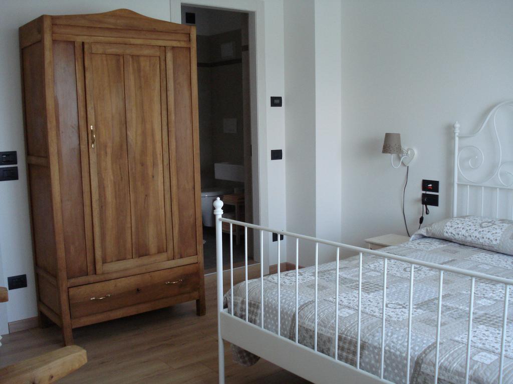 Ai Pianai Bed & Breakfast Mel Room photo